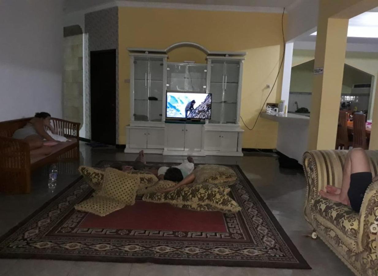 Dannu'S Homestay & Ijen, Bromo, Meru Betiri Sukomade Tours Баньюванги Экстерьер фото
